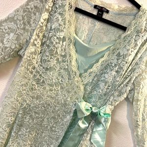 CLOSET CLEAR OUT IGIGI Lace Wrap Blouse w/ cami